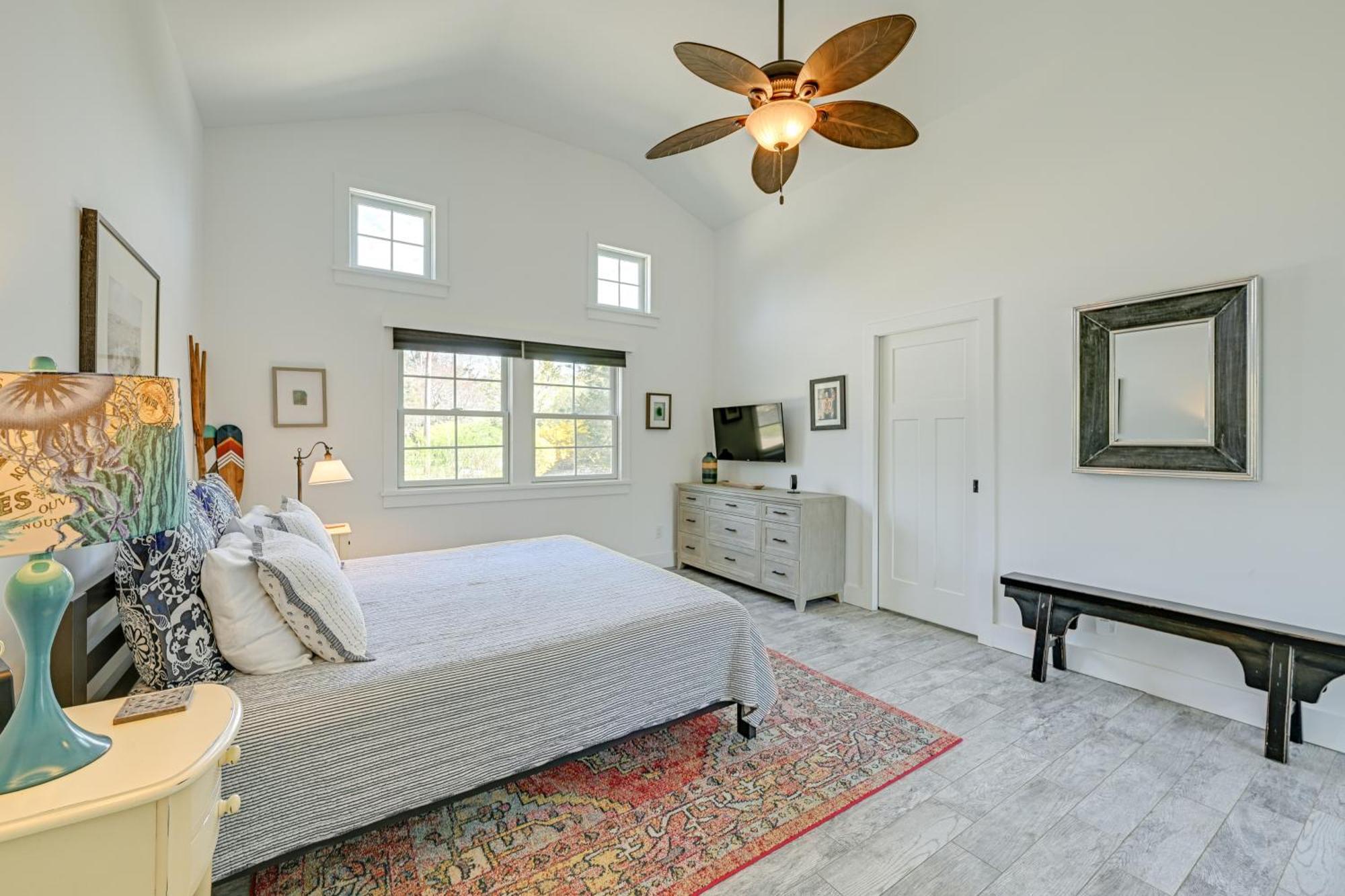 Distinctive Hamptons Home With Pool Near Bay, Ocean Hampton Bays Ngoại thất bức ảnh