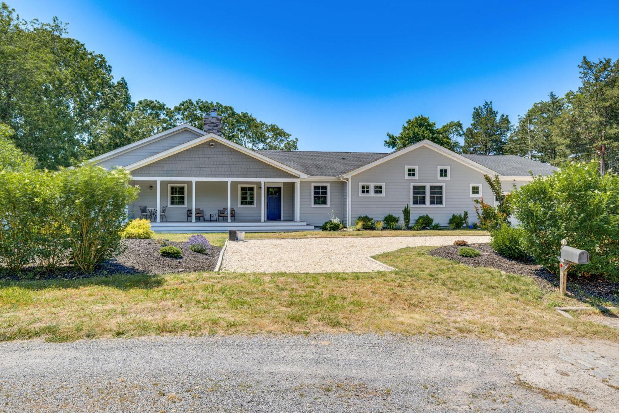 Distinctive Hamptons Home With Pool Near Bay, Ocean Hampton Bays Ngoại thất bức ảnh